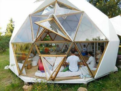 Big Luxury Igloo